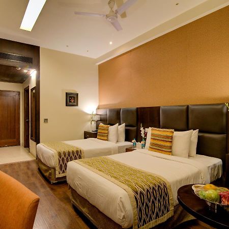 Godwin Haridwar Hotel Exterior photo