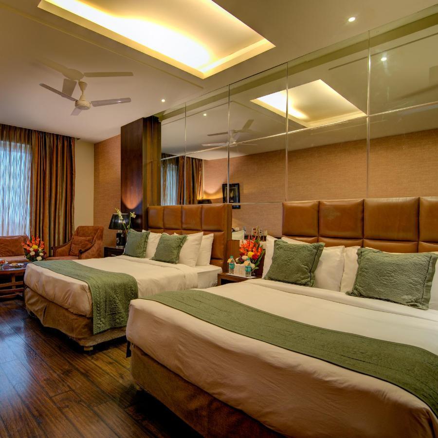 Godwin Haridwar Hotel Exterior photo