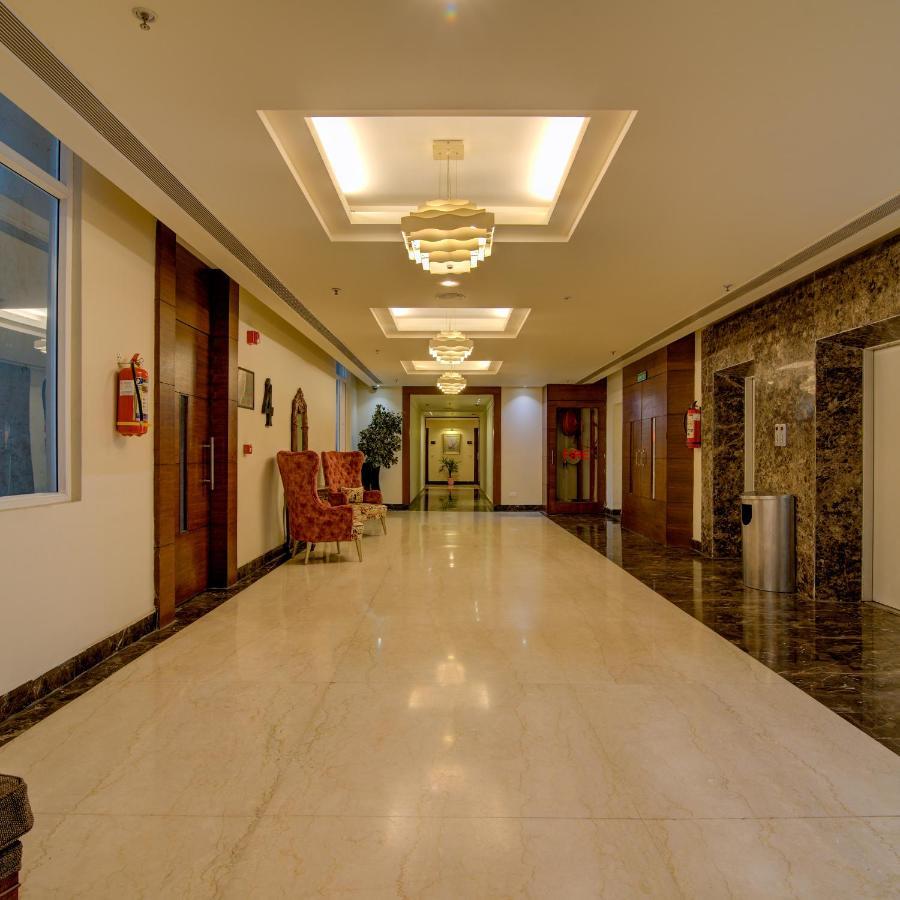 Godwin Haridwar Hotel Exterior photo