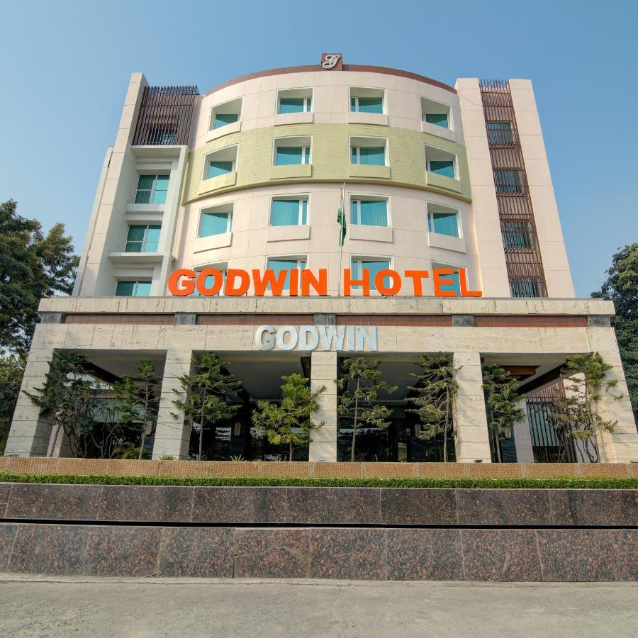 Godwin Haridwar Hotel Exterior photo