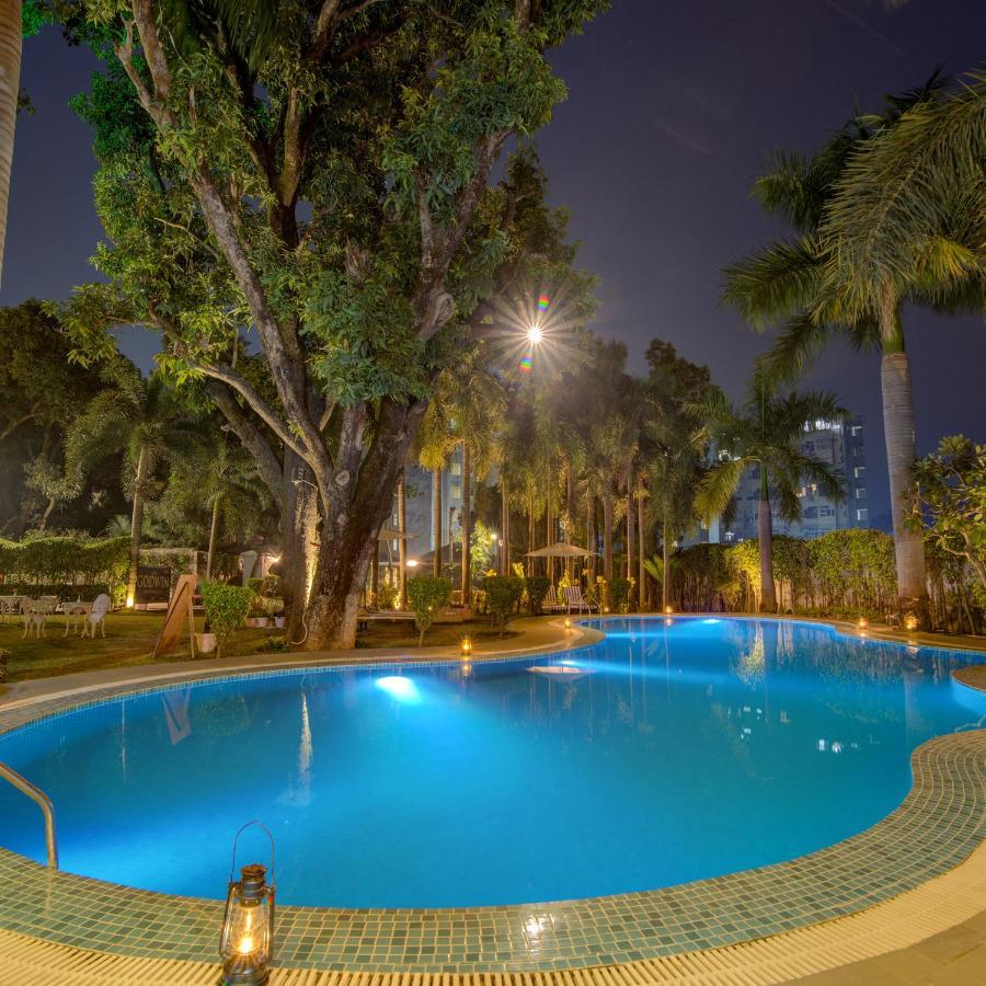Godwin Haridwar Hotel Exterior photo
